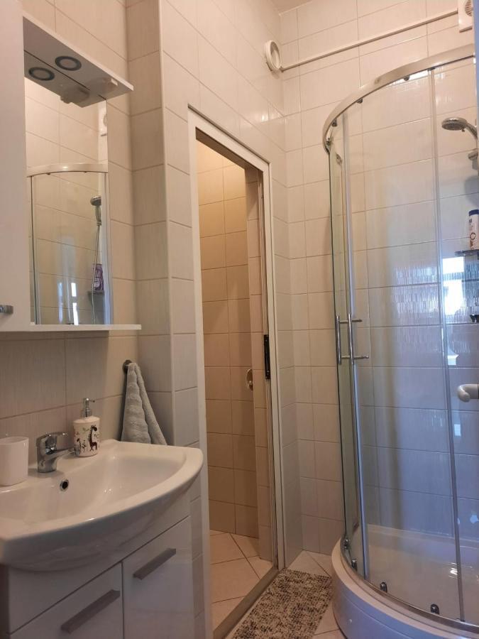 Apartment Gs Centar Gospić Eksteriør billede