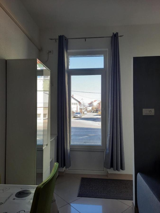 Apartment Gs Centar Gospić Eksteriør billede